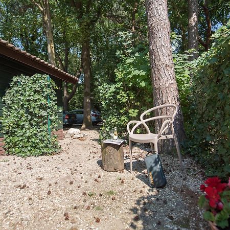 Vakantiepark Zevenbergen Heesch Экстерьер фото