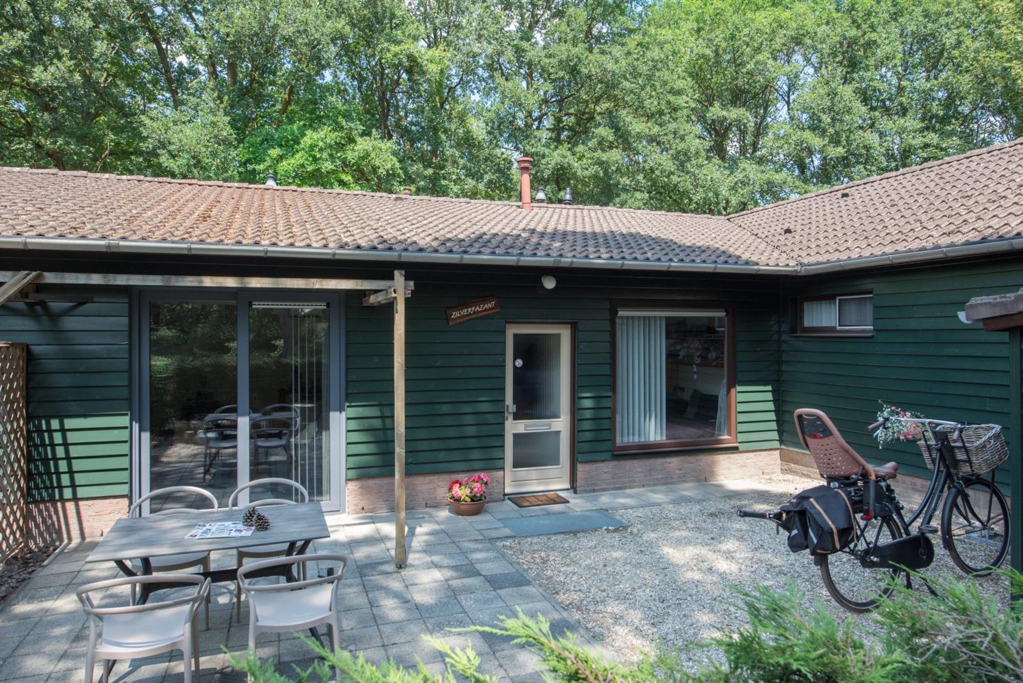 Vakantiepark Zevenbergen Heesch Экстерьер фото
