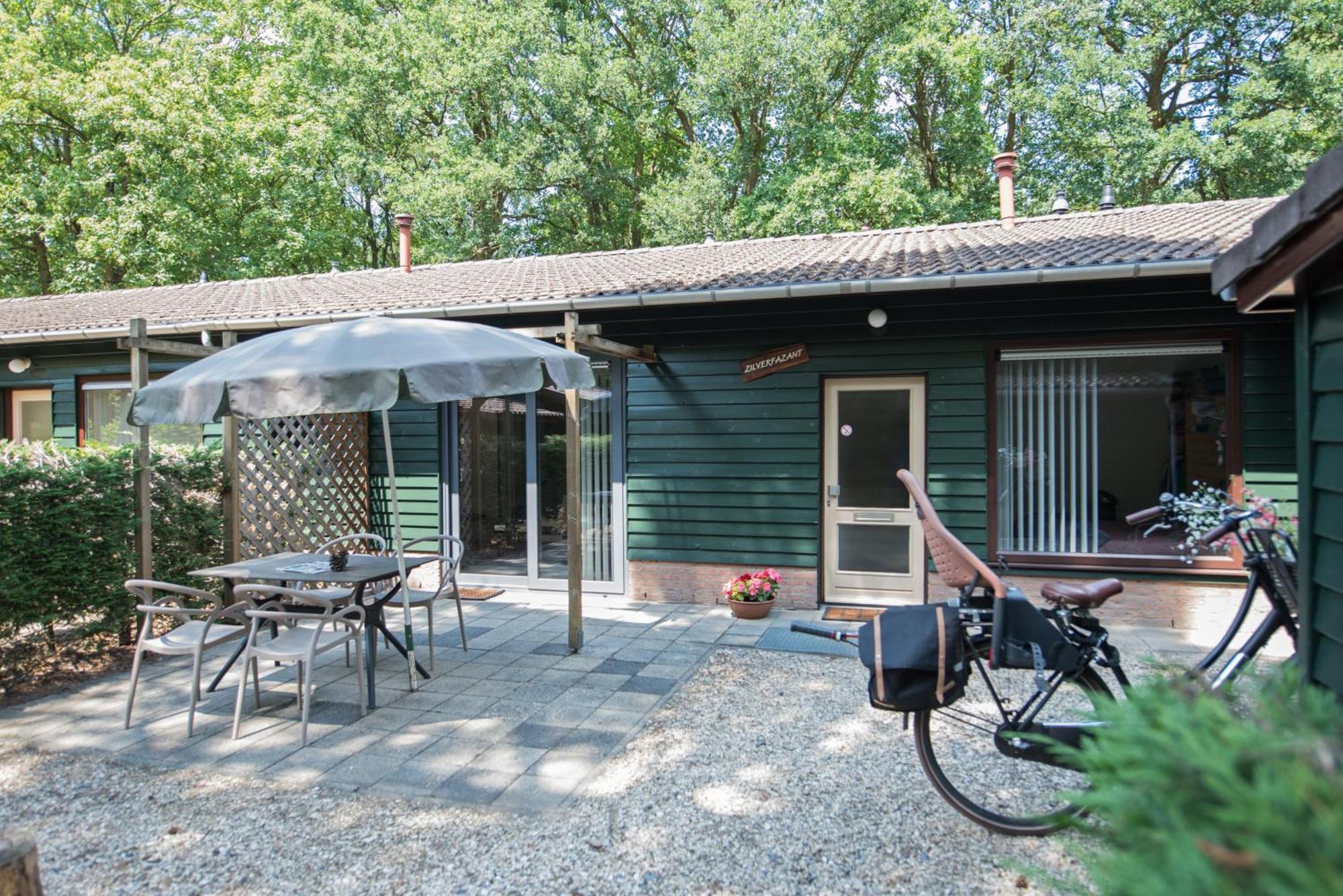Vakantiepark Zevenbergen Heesch Экстерьер фото