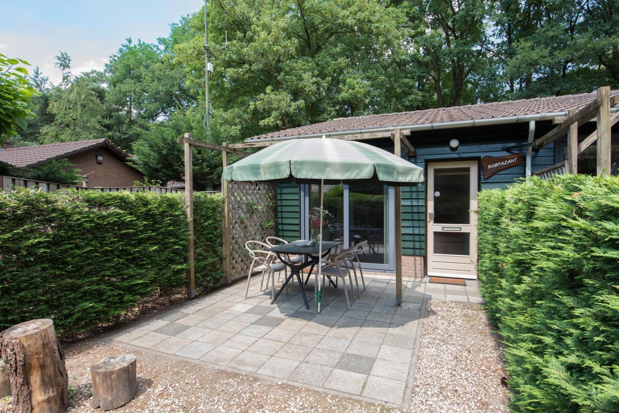 Vakantiepark Zevenbergen Heesch Экстерьер фото