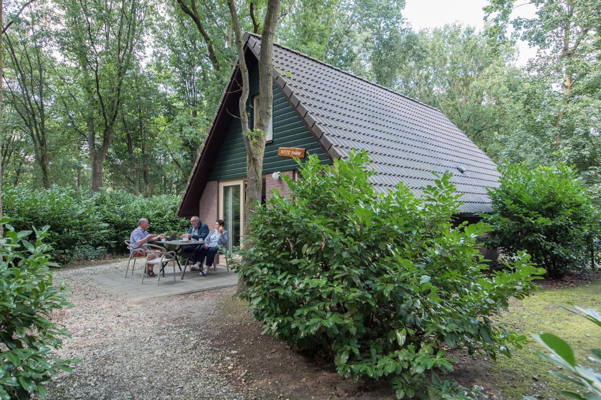Vakantiepark Zevenbergen Heesch Экстерьер фото